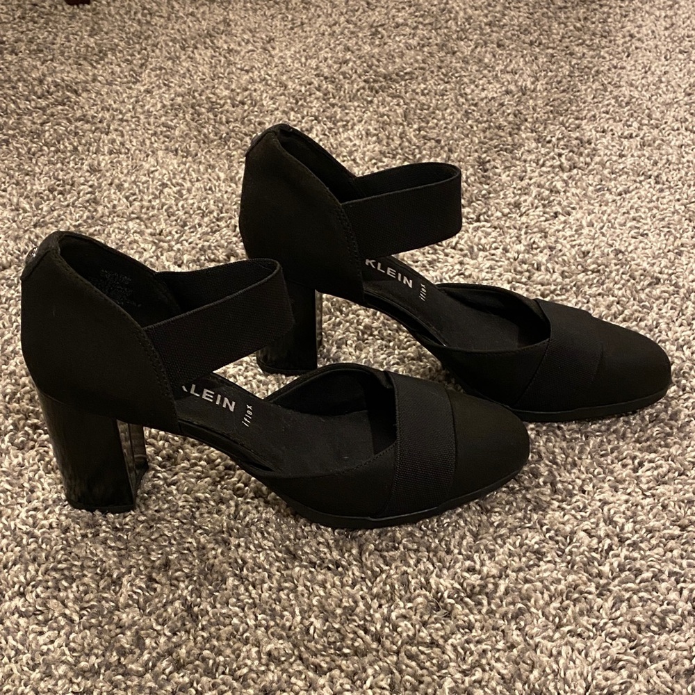 Anne Klein Black Block Heel Shoes